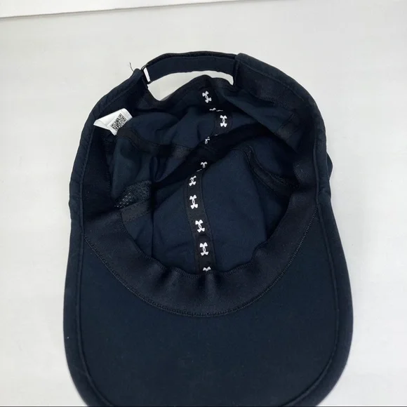 Black UNDER ARMOUR Hat adjustable Head cooling NWT - Picture 2 of 3